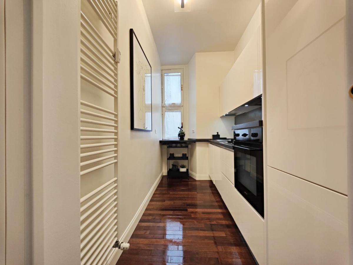 Designed Pop Apartment 2 Bedrooms, 2 Baths In Milan Center - Wifi, Ac, Steps From Subway M1 And M2, Central Station And Airport Connected Esterno foto